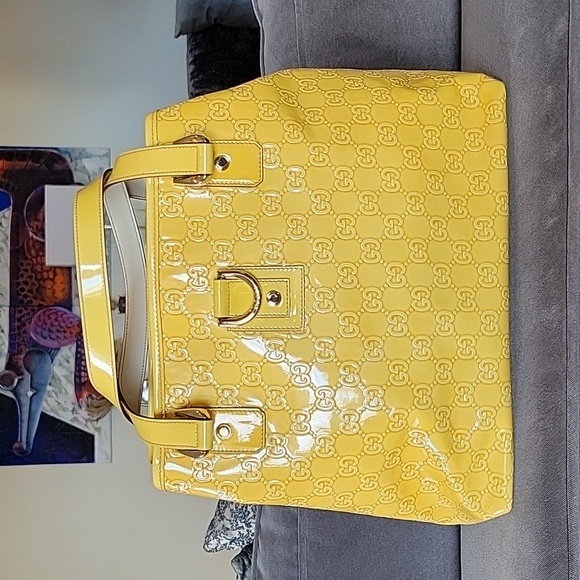Gucci Vintage Yellow Patent leather tote – EUC - Picture 4 of 11